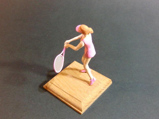 テニスのフィギュア 1/20サイズ: ミニチュアの街角